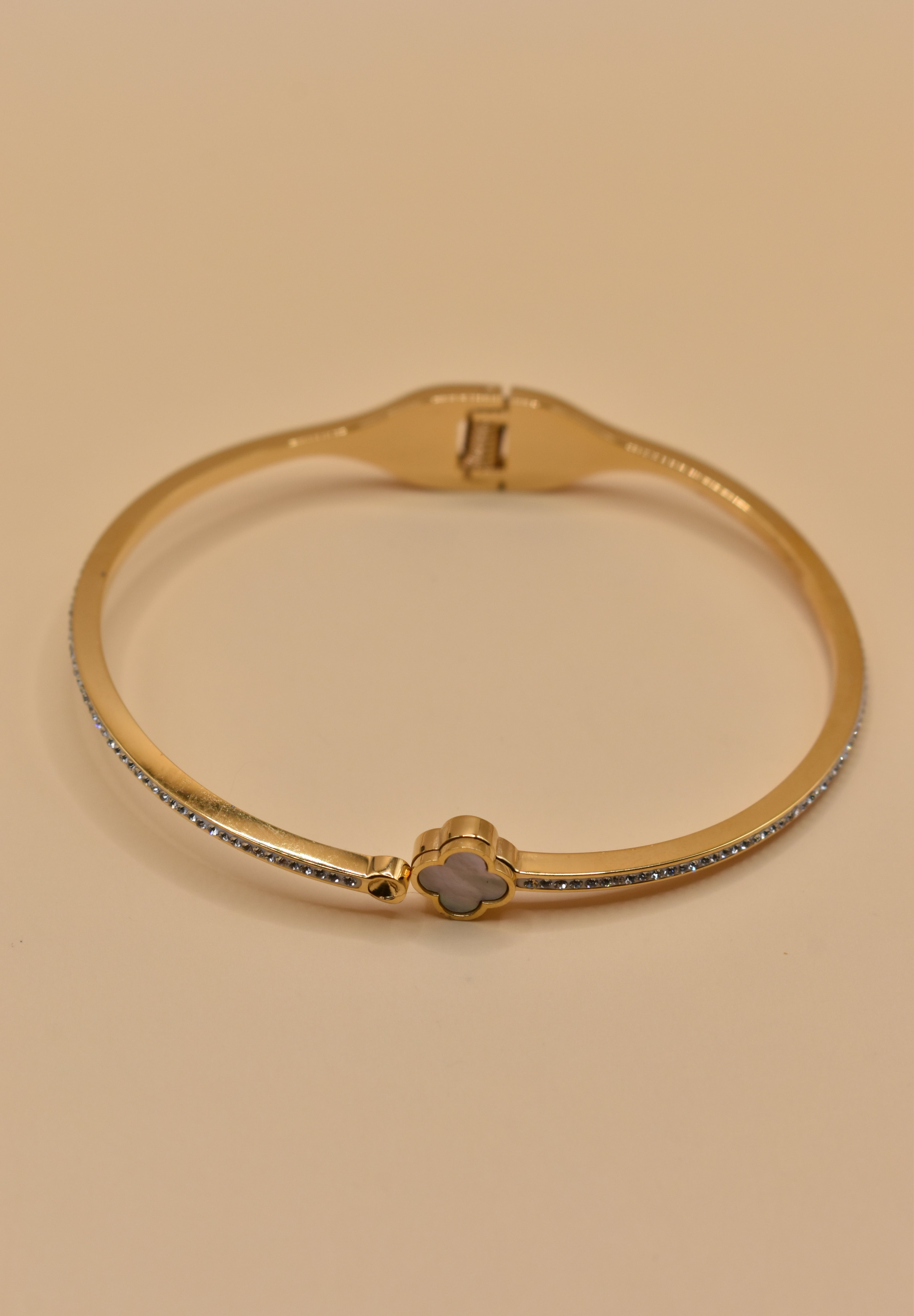 White flower bangle gold floral bracelet with rhinestones