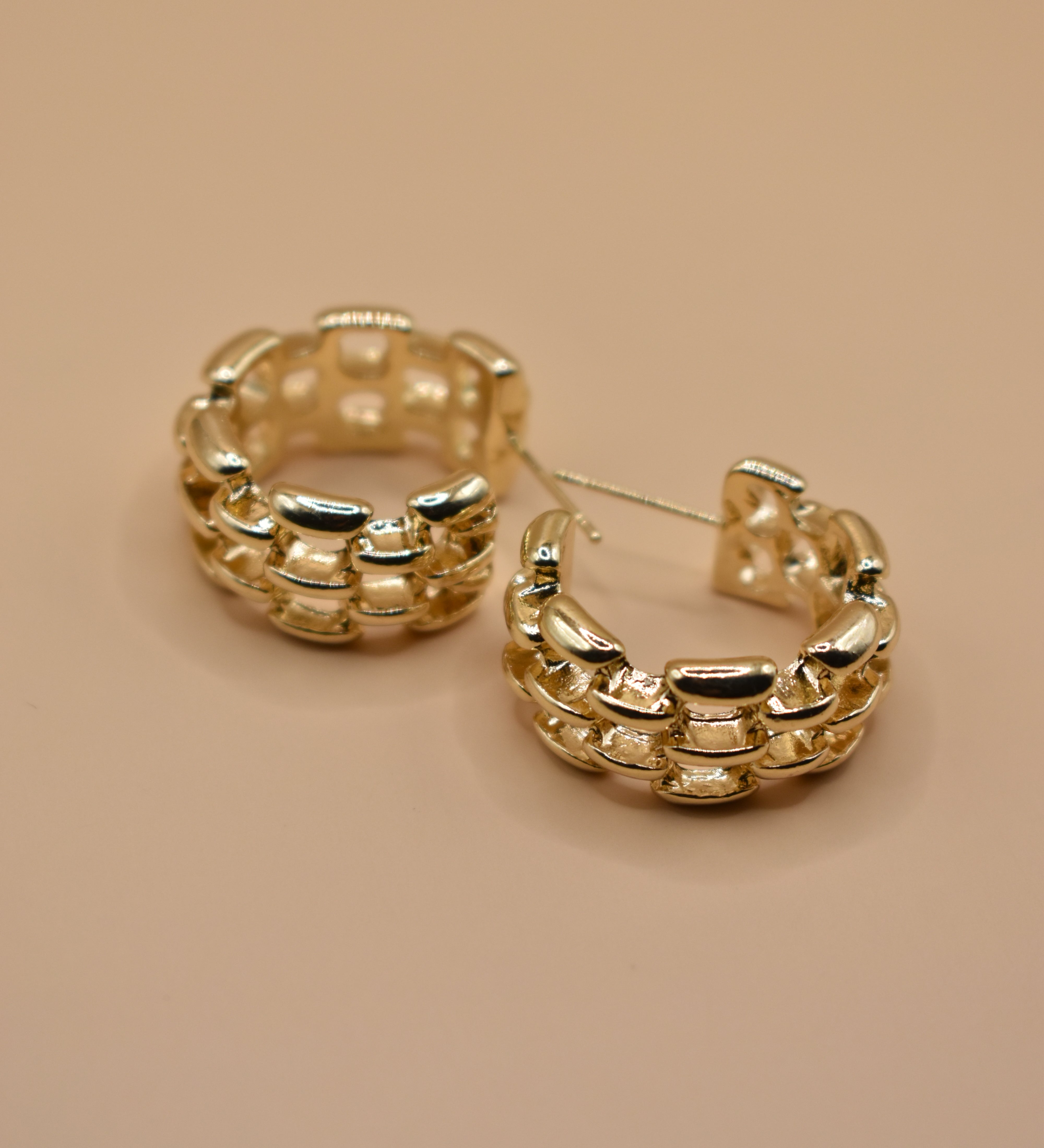 Gold hoop stud earrings with gold plated woven texture