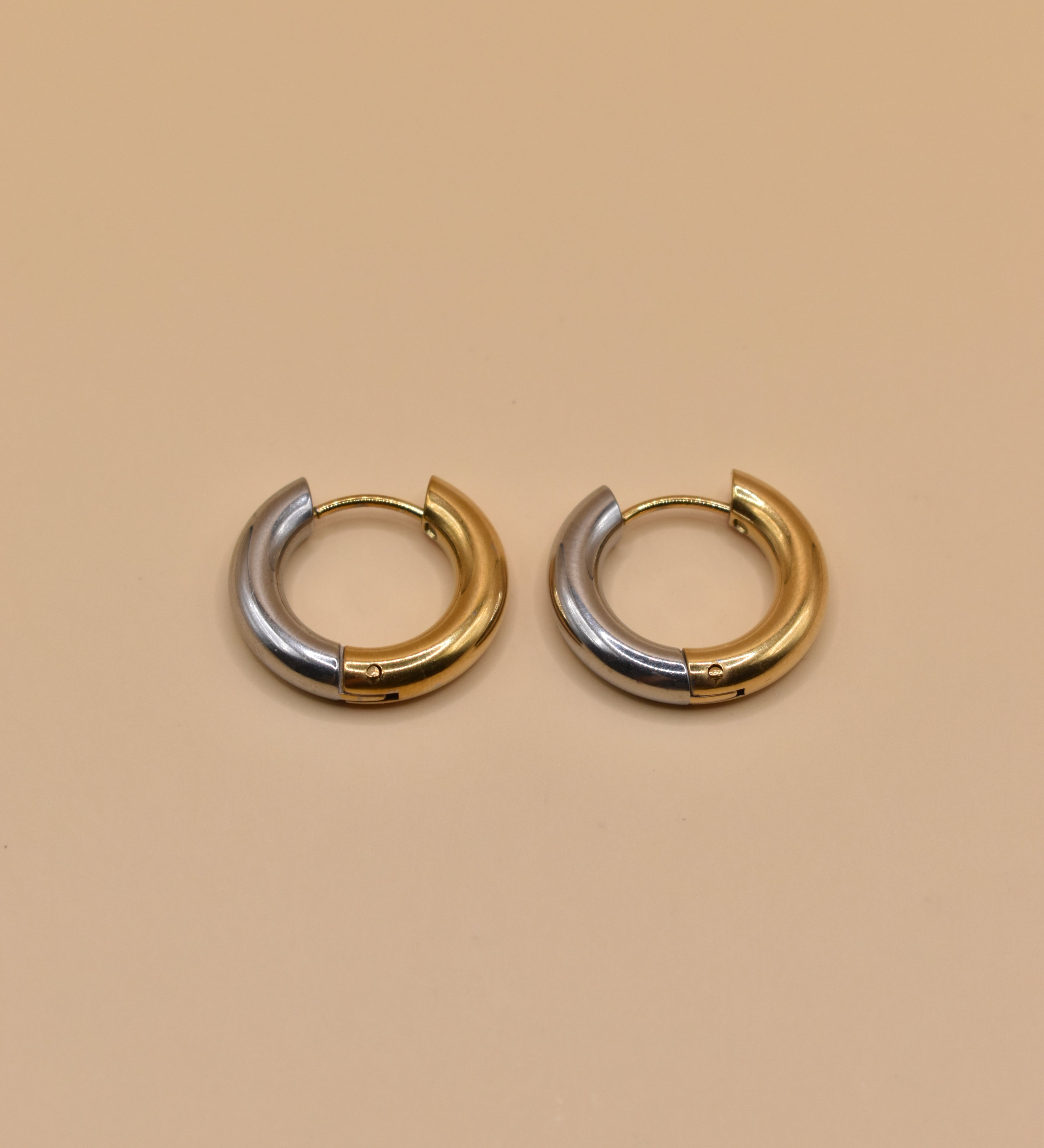 Mixed metal hypoallergenic geometric stud earrings