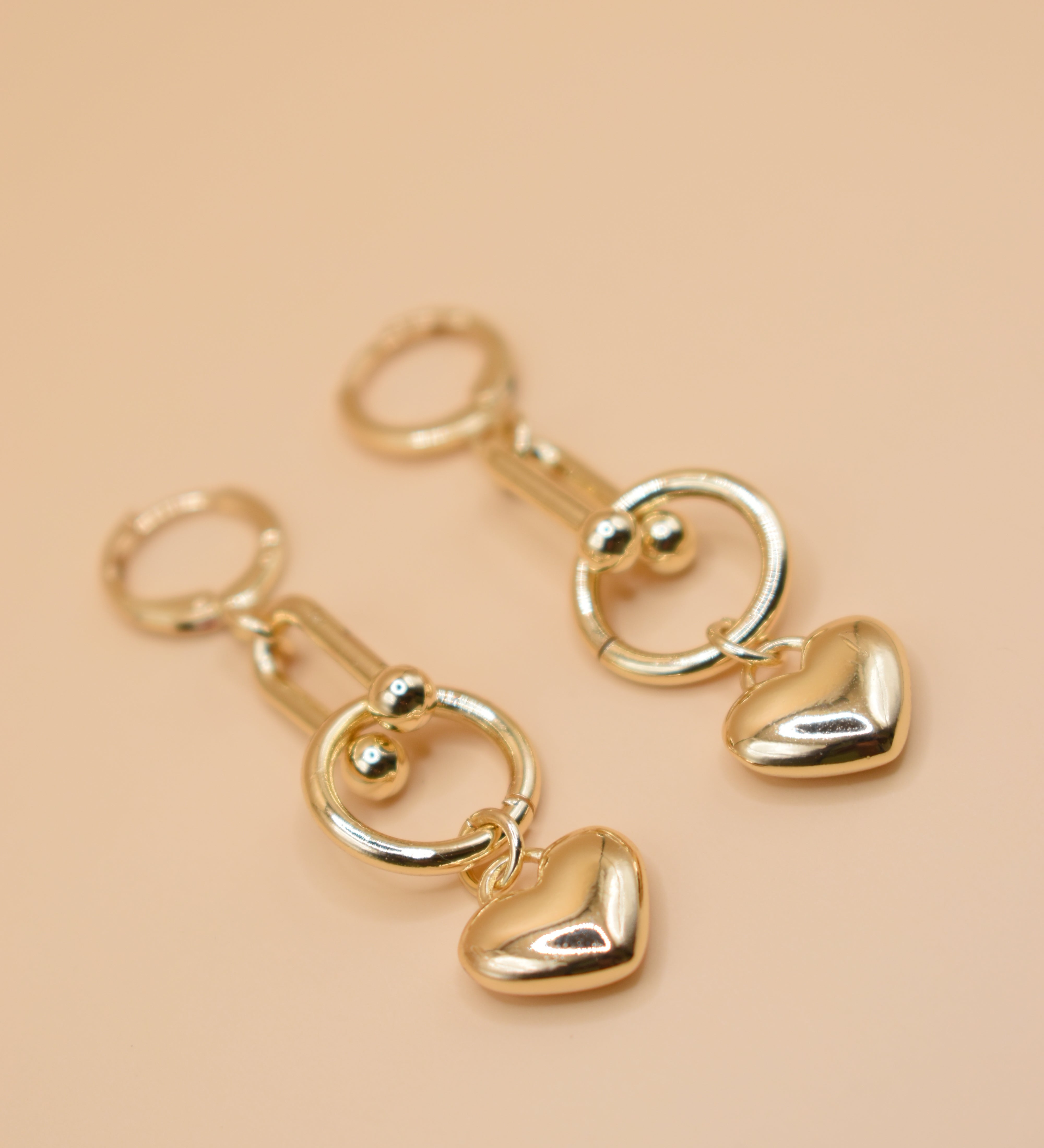 Dainty gold heart pendant link necklace on flat chain