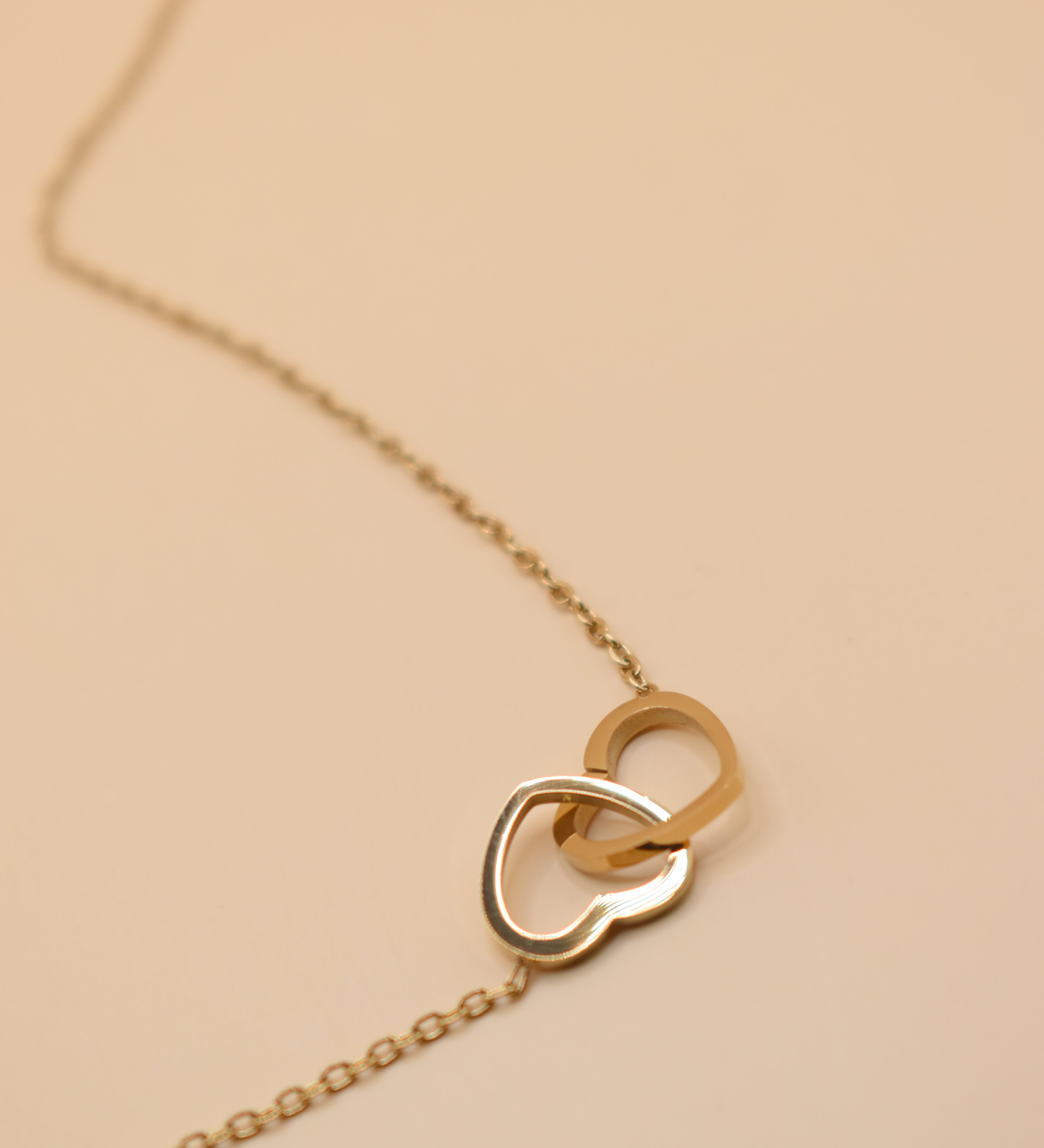 Twin Heart gold double heart necklace pendant