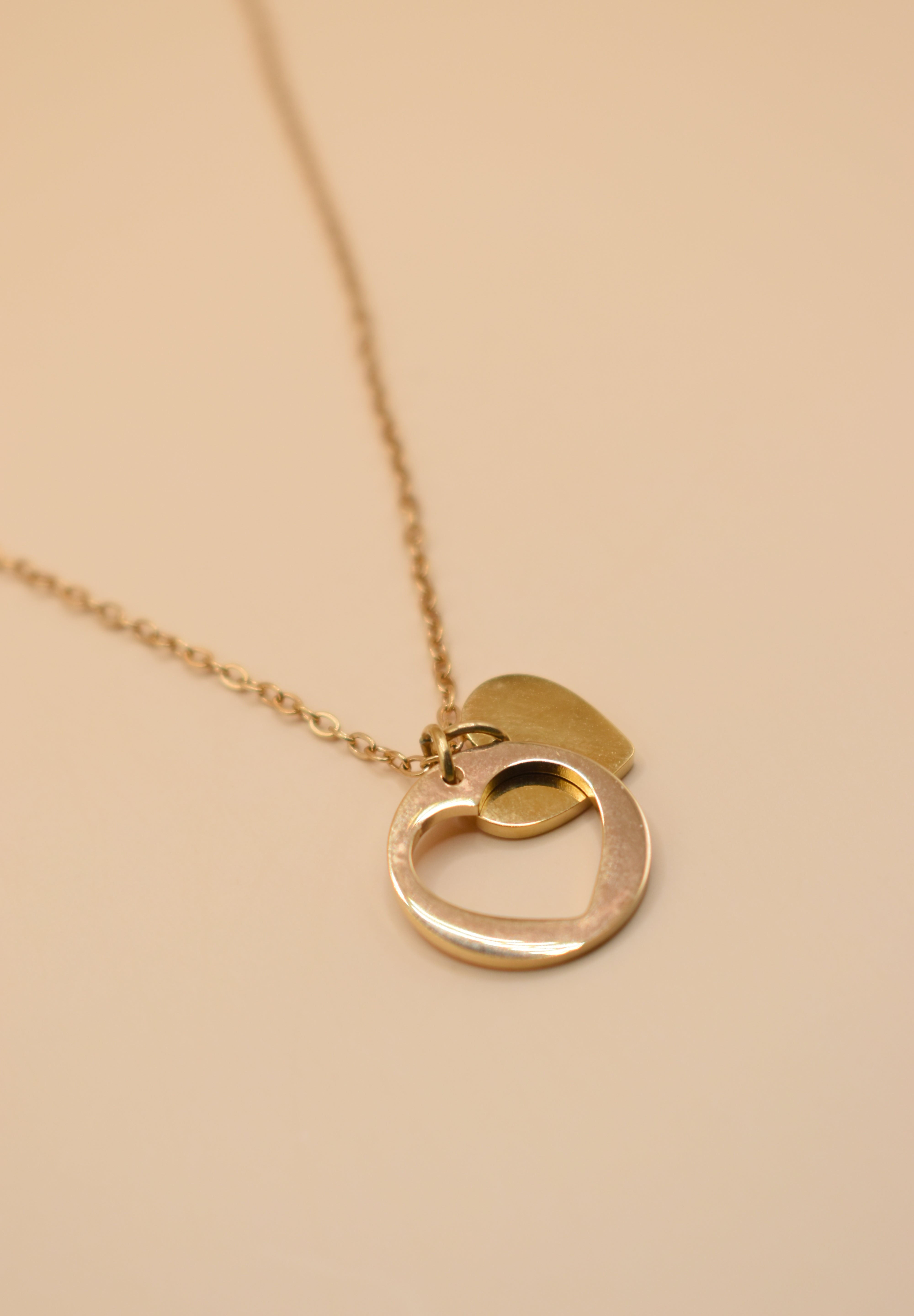 Gold heart necklace with adjustable 18K stainless steel chain